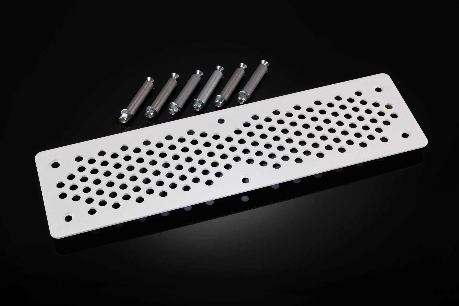 The 18 Riser — The Custom District Pedalboards